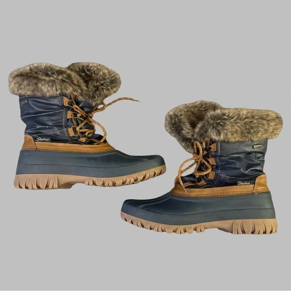 SKECHERS Women’s Windom Fur-Lined Winter Boots